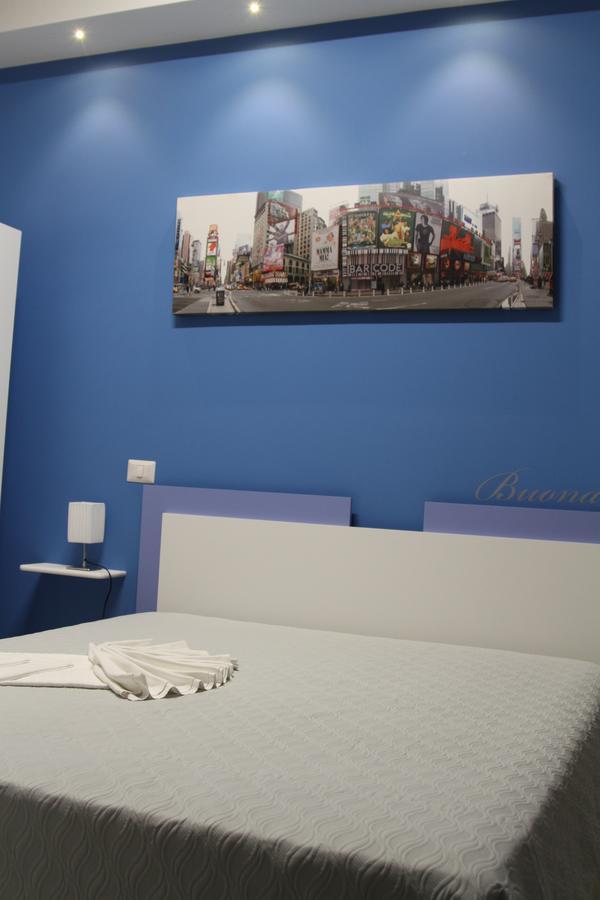 Santacroce B&B บาร์เลตตา ภายนอก รูปภาพ
